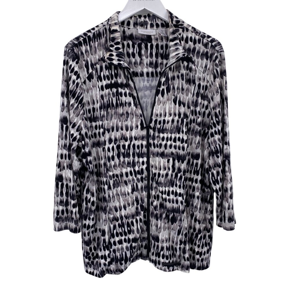 Weekends by Chicos zip front active wear leisure jacket size 3 XL black white cr